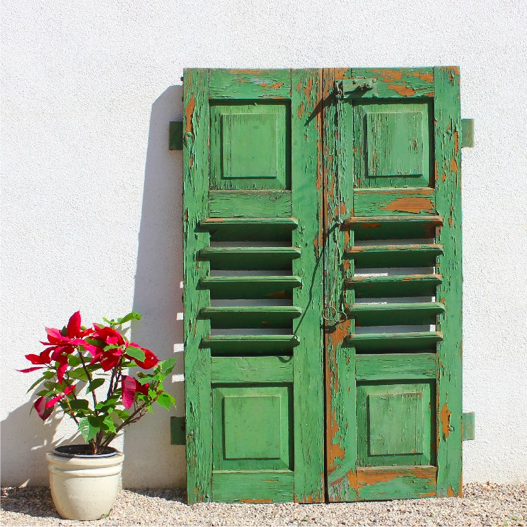 Gebrauchter Klappladen um 1922 Gebrauchter Klappladen um 1922