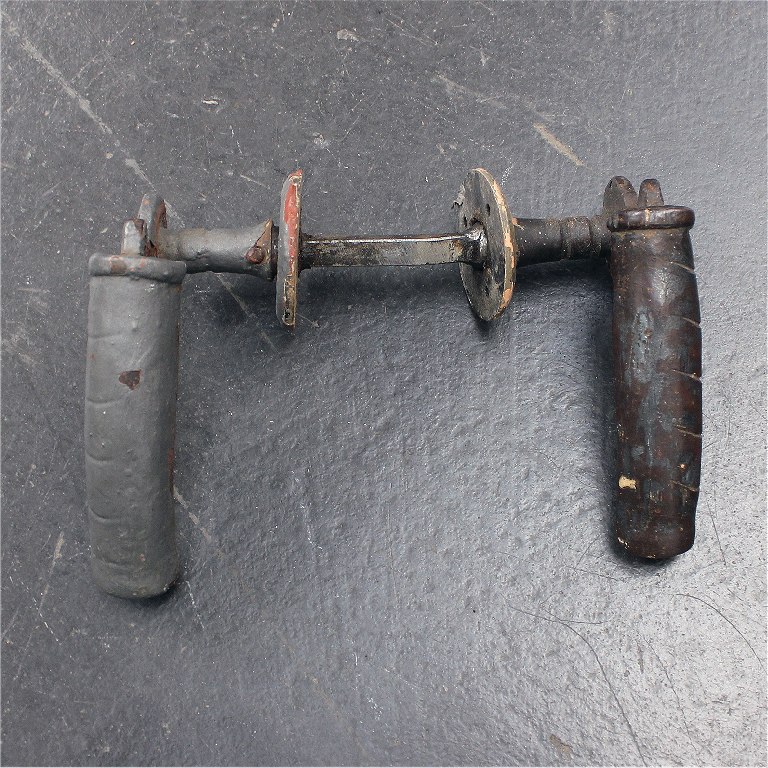 Alter Tordrücker nach 1950 Alter Tordrücker nach 1950